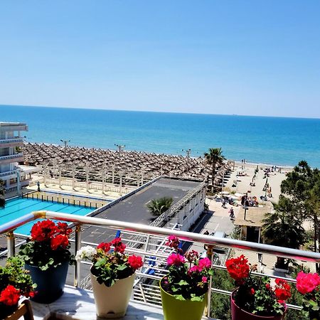 Sea View New Apartment Durres Ngoại thất bức ảnh