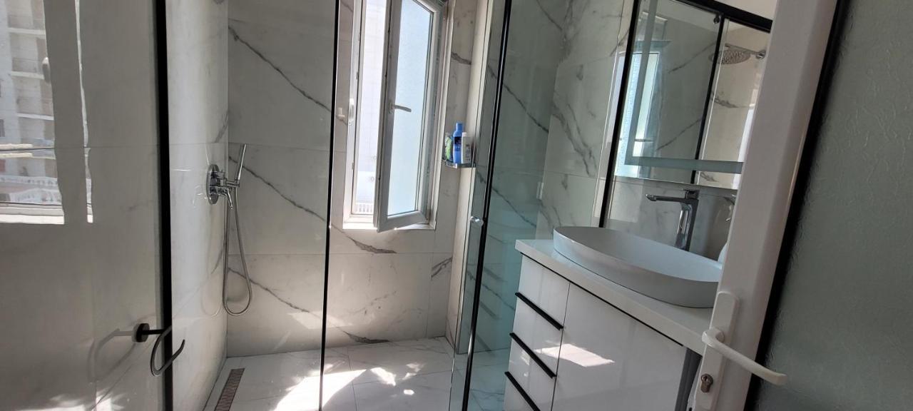 Sea View New Apartment Durres Ngoại thất bức ảnh